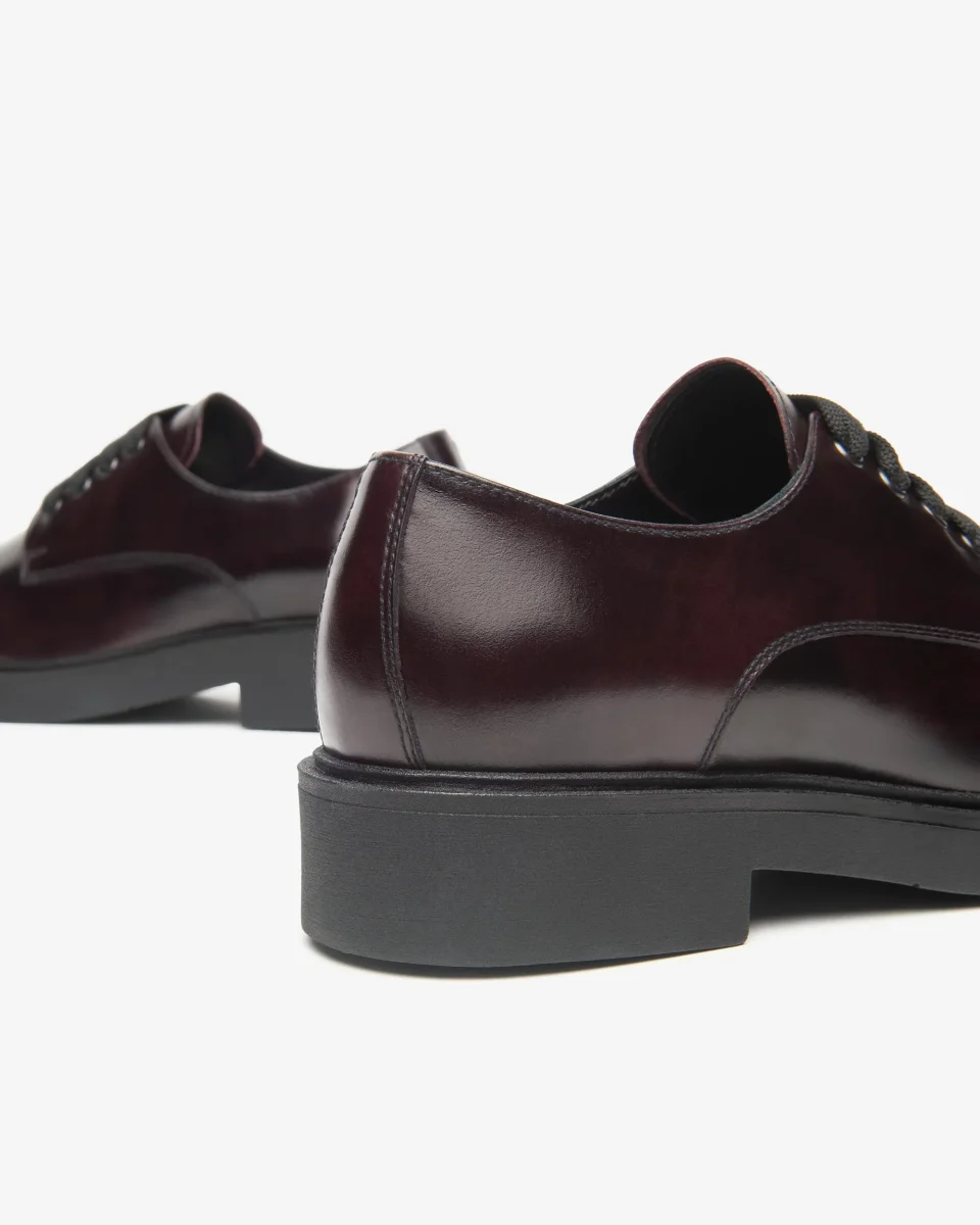 Women’s Leather Tie-Up Shoes - immagine 5